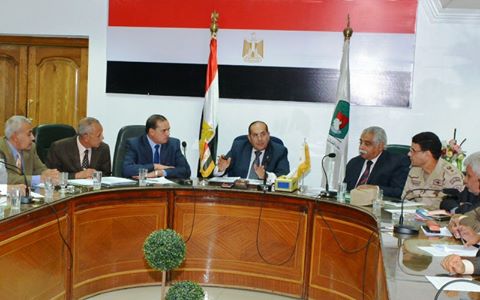 محافظ سوهاج .انشاء نفق 3 حارات يربط بين ميدان الثقافه والعروبه