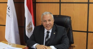 ميناء دمياط يبحث فرص إستثمارية مع بنك التنمية وإعادة الإعمار الأوروبى