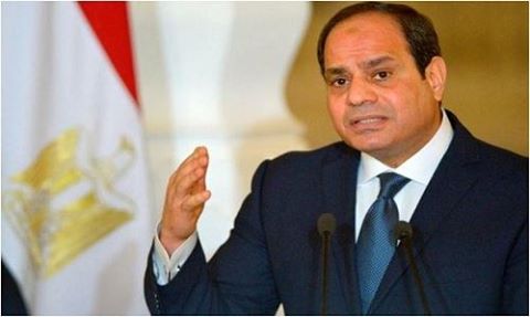 السيسي يقدم التعازي لأسر شهداء الهجوم الإرهابي علي كنيسة مارمينا بحلوان