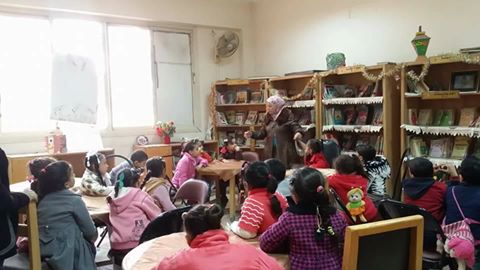 ورش فنية و زيارات مدرسية بثقافة أبو قرقاص