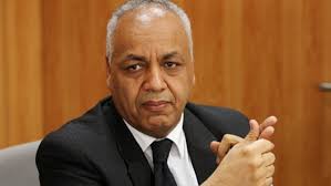شاهد ”مصطفي بكري ” هذه الندوة عنوانه الاساسي للشباب والتحديات الخارجيه وتم تغيرها الي مؤتمر شباب الصعيد