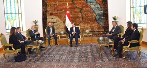 ننشر تفاصيل لقاء السيسى بمفوض الاتحاد الأوروبي لشئون الهجرة والمواطنة والشئون الداخلية