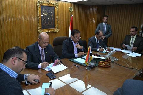 محافظ الغربية يتابع المشروعات الصحيه بالمحافظه