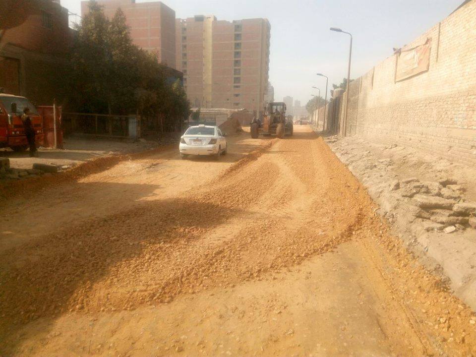 تطوير الطرق بحي شرق شبرا الخيمة