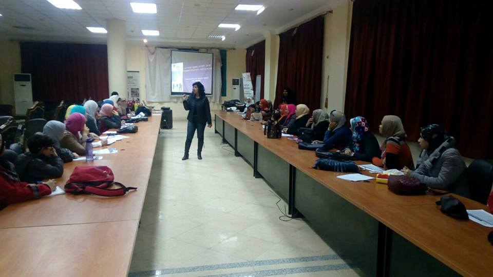 الشباب والرياضة تواصل تنفيذ برنامج الكفاءات الأساسية للموظف الفعال