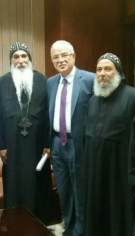 رصف طريق دير الانبا صموءيل بالمنيا بتكلفة ٣٠ مليون جنيه