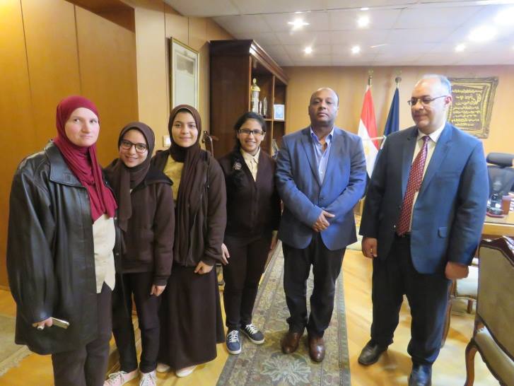 مدير أمن الغربية يستقبل عدداً من طلبة إحدى المدارس للتعرف على دور رجال الشرطة فى حماية أمن الوطن والمواطنين
