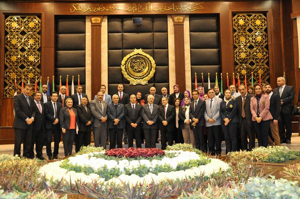 شوقي : نسعي ﻻستقطاب الطلاب واﻻستفادة من طاقتهم فى تجربة ريادة الأعمال