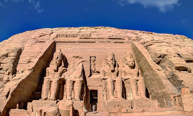 الاحتفال بالسنة الجديدة مع فرعون في معبد أبو سمبل