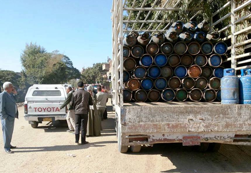 إنتهاء أزمة البوتاجاز وتوزيع 900 اسطوانة في المراغة بسوهاج