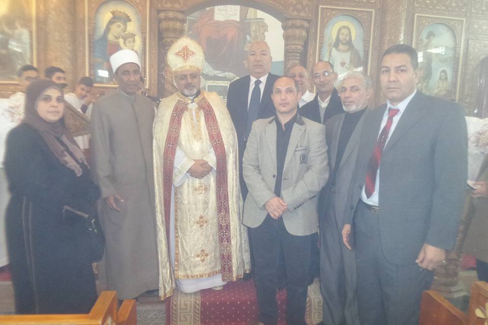 المنظمة العالمية لخريجي الأزهر بمحافظة المنيا تهنئ الإخوة الأقباط بمطرانية ملوي