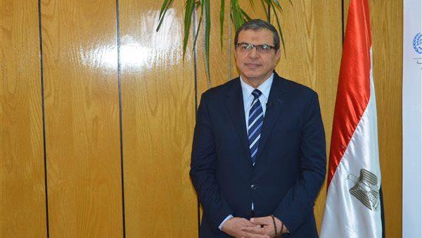 وزير القوي العامله يزور البحيرة من أجل مبادرة مصر أمانة بين يديك 