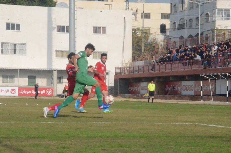 الأهلي يخطف نقطة من الشجاعية في الوقت القاتل بدوري الوطنية