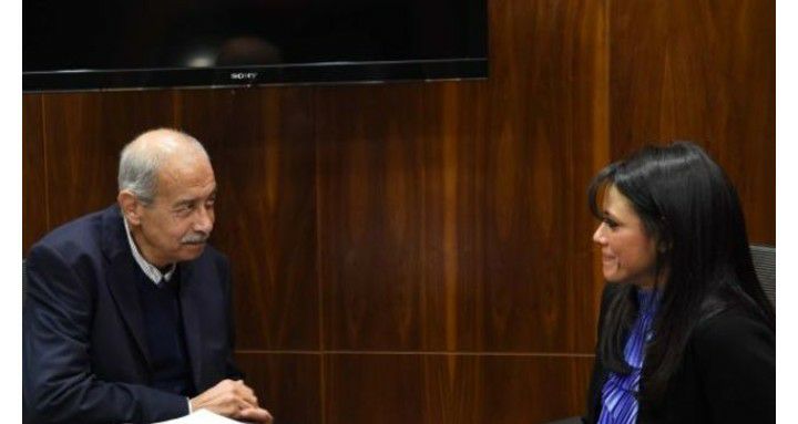 حكومة شريف اسماعيل  تحوز على لقب حكومة الـ6 ستات