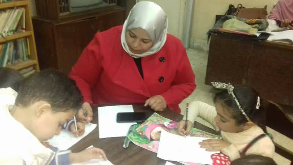 تدريب البراعم على الرسم بقصر احمد بهاء الدين للطفل المتخصص اسيوط