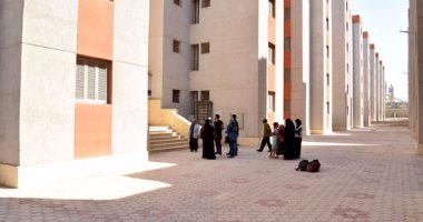 رئيس هيئة تعاونيات البناء والإسكان: 3 فبراير المقبل بدء نقل المتعاقدين بالوحدات غير الآمنة بمشروع القطامية لوحدات حى الأسمرات المؤثثة