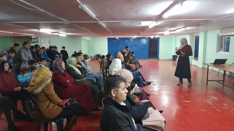 أكاديمية الحوت الأزرق للرياضات المائية تنظم محاضرة رياضية تثقيفية