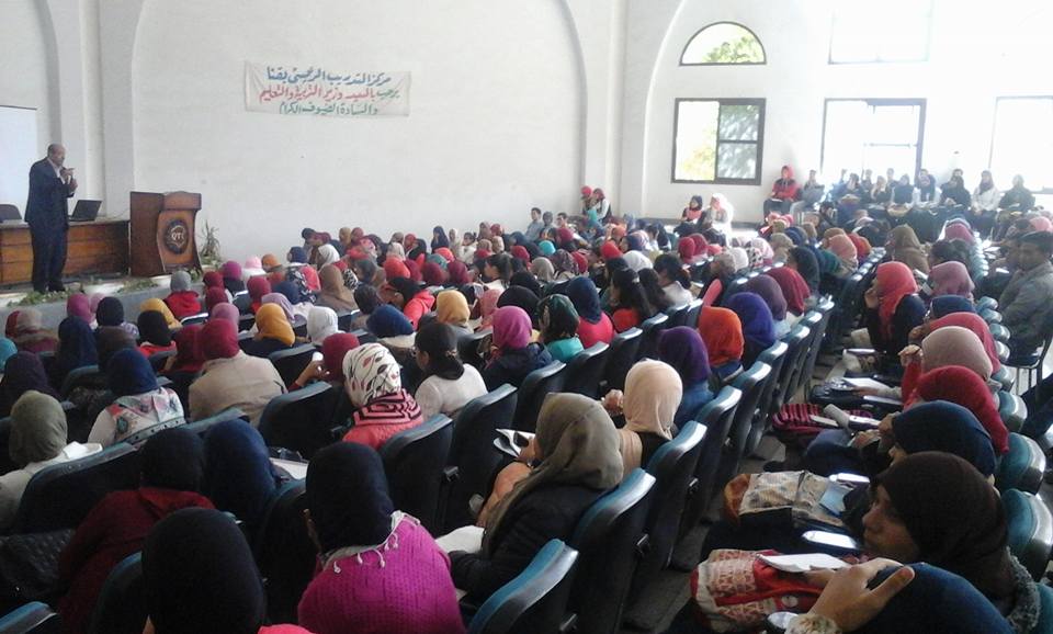 قوافل وزارة الشباب والرياضة التعليمية المجانية بمحافظة قنا.