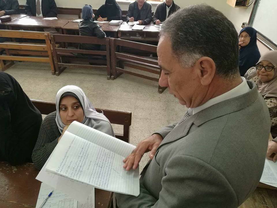 ”سويلم” يتفقد أعمال تصحيح أوراق الشهادة الإعدادية بدمياط