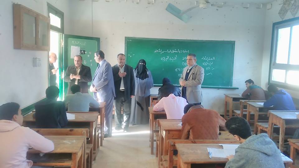 بالصور | بدء الامتحان البديل للصف الثاني الثانوي بإدارة سيدي سالم بكفرالشيخ