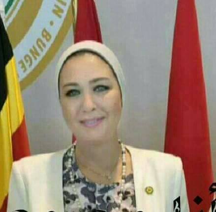 نائبة بدرجة وزيرة  .. وعدت فـ اوفت