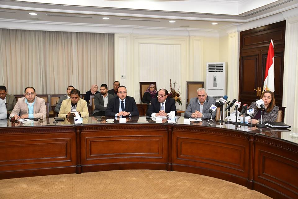 فتح باب الحجز بالدولار لوحدات سكنية غرفتين وصالة و3 غرف للمصريين العاملين بالخارج