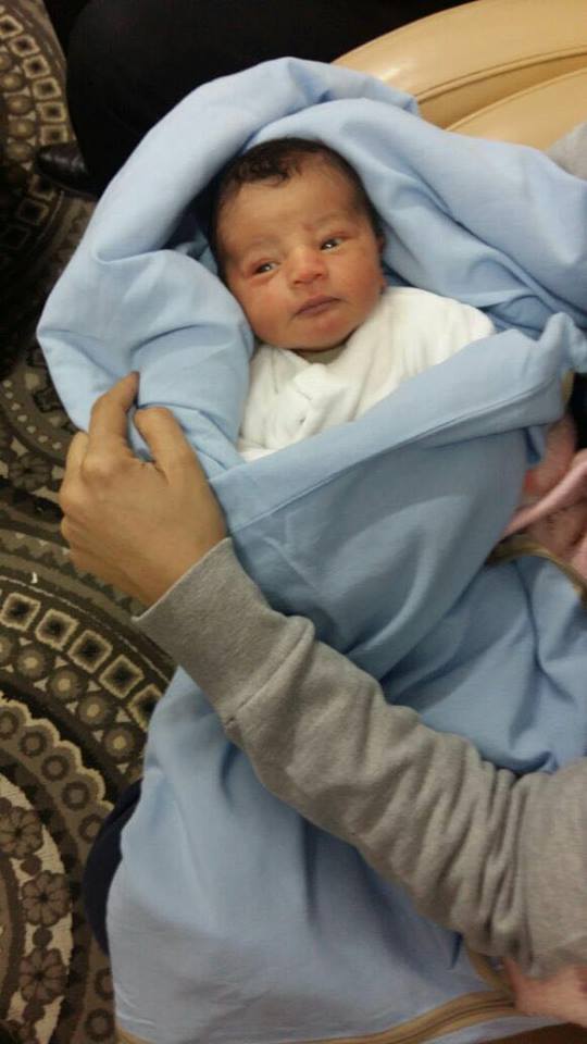 ”التضامن” تنقذ رضيعا عمره أسبوع واحد وتودعه دار رعاية