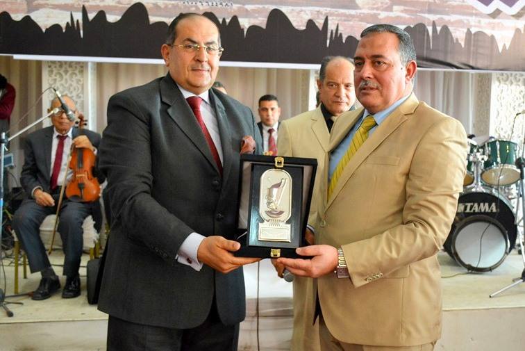 محافظ سوهاج يكرم القيادات الأمنية بمناسبة عيد الشرطة