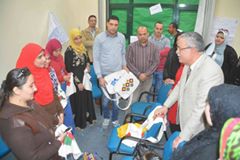”بديوى” يتابع فعاليات المرحلة الثالثة للجنة تنمية جنوب الوادي ورش لتدريب الفتيات على الحرف التراثية