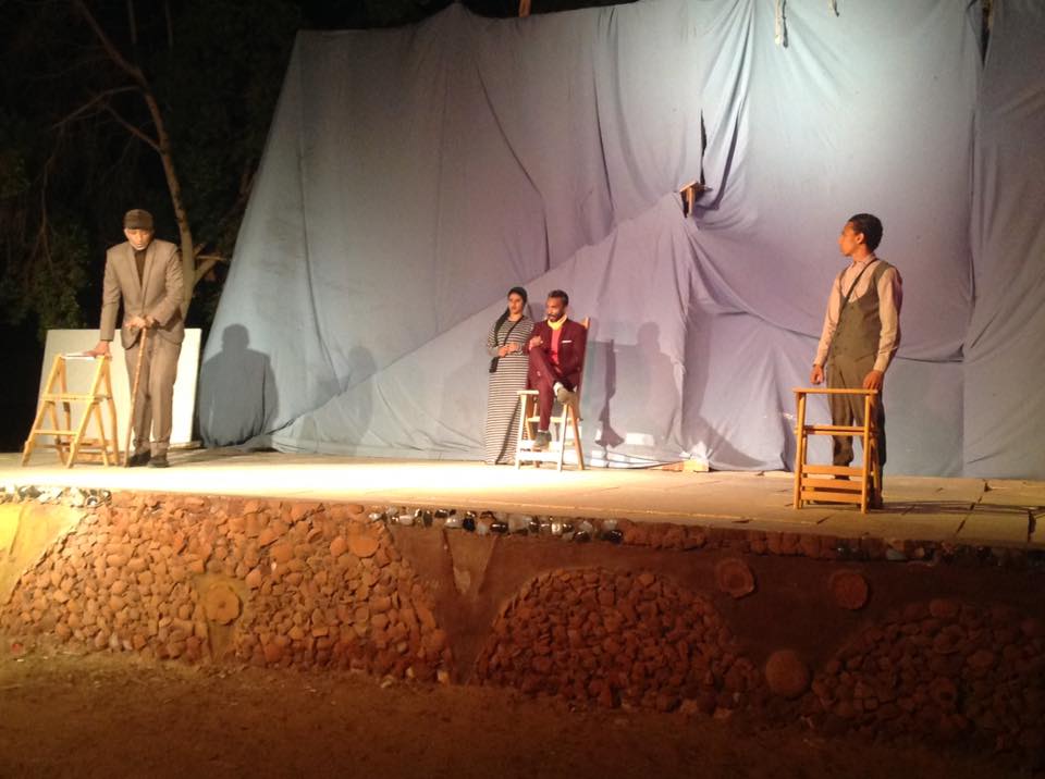 ثقافة الوادى الجديد تشهد انطلاق العرض المسرحى ”سيد البنائين”