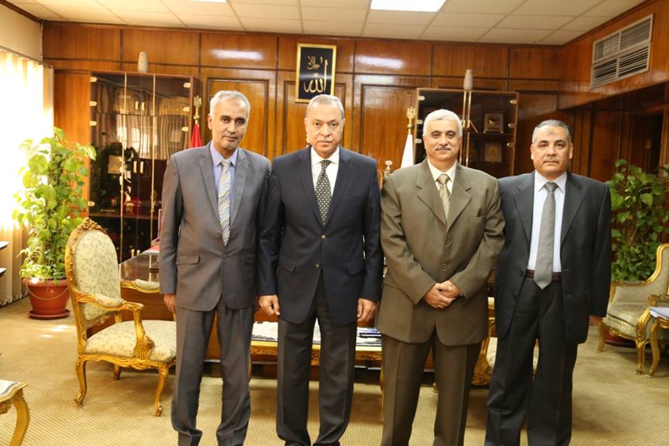 محافظ قنا يشهد توقيع بروتوكول تفعيل نظام إدارة المؤسسة الالكتروني