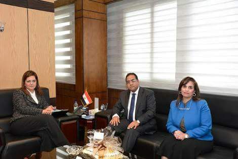 فاعليات  جلسة حوار مجتمعي لإعداد خطة التنمية متوسطة المدي في عامها الأول بوزارة التخطيط