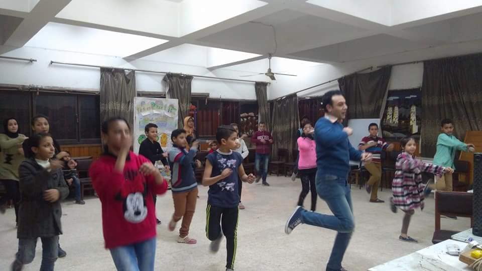 بالصور عرض البانتومايم ”حتة سودا ” بقصر احمد بهاء الدين للطفل