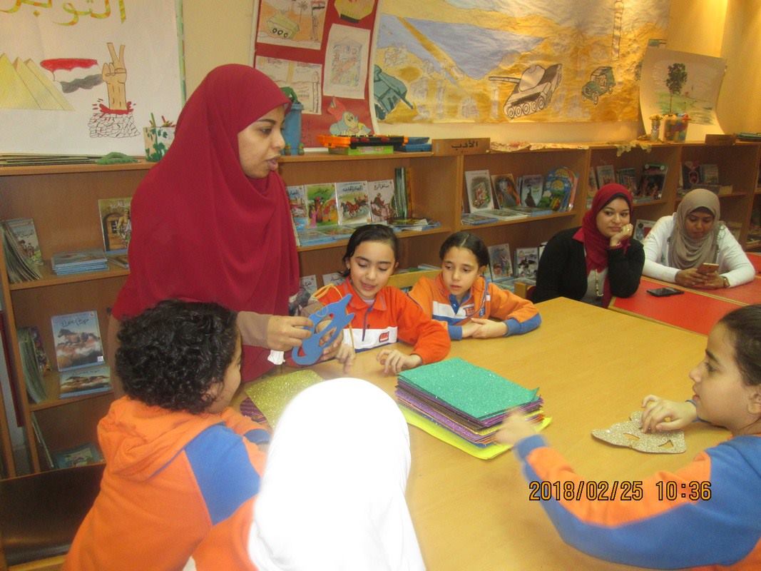 ”الأخلاق” وورشة ماسكات بثقافة السويس