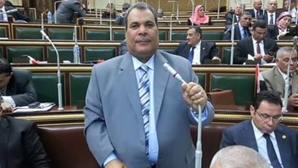 النائب سعيد الدويك: ارتداء السيسي للزيّ العسكري رسالة طمأنة للمصريين