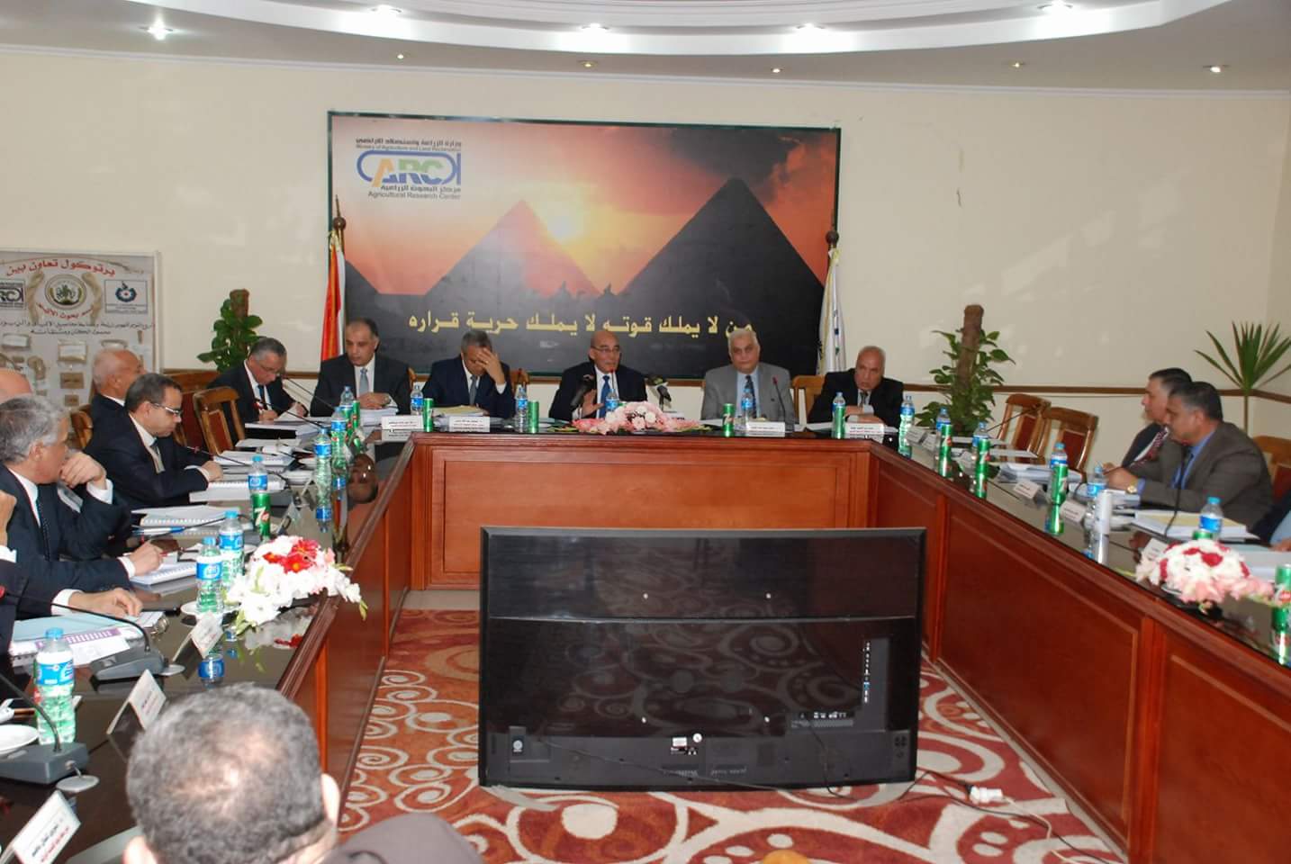 ”البنا” يكلف ”البحوث الزراعية” بالتركيز على استنباط أصناف عالية الإنتاجية وموفرة للمياه