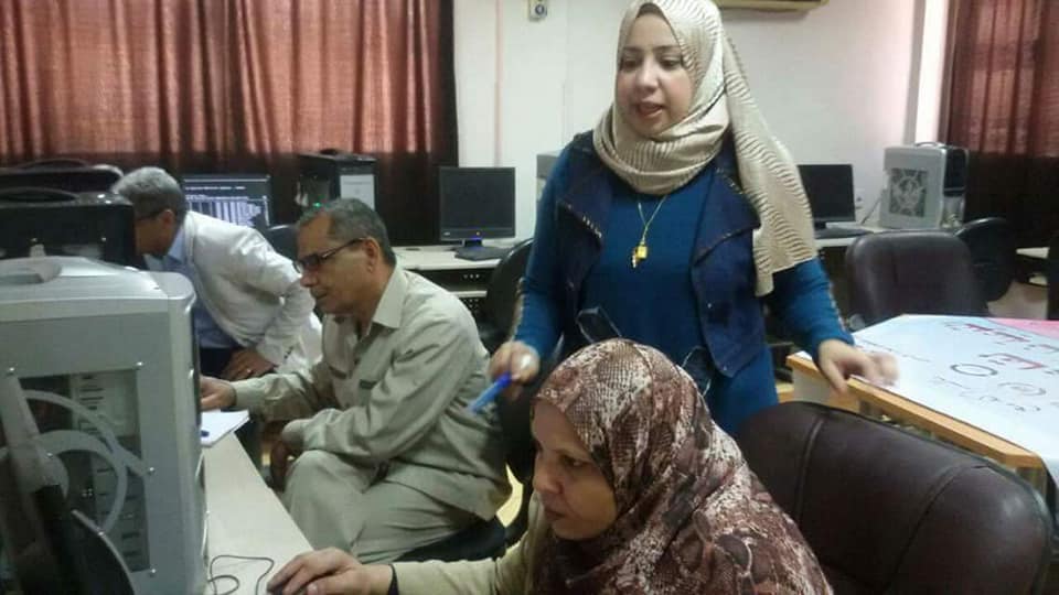 برامج تدريبية في الوسائط التكنولوجية وقانون الخدمة المدنية بثقافة أسيوط