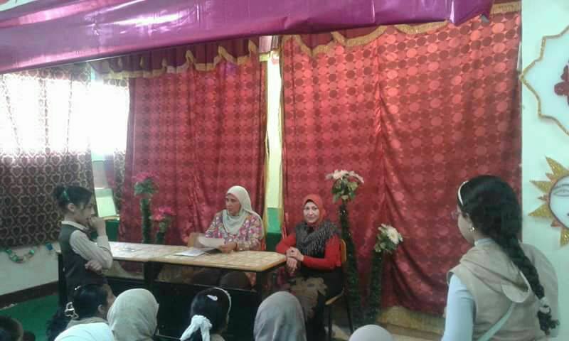 يوم ثقافي فني لقصر ثقافة شبين القناطر بإحدي المدارس