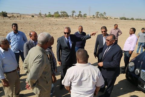 الهجان يتفقد عدد من المشروعات الخدمية بمدينة قنا