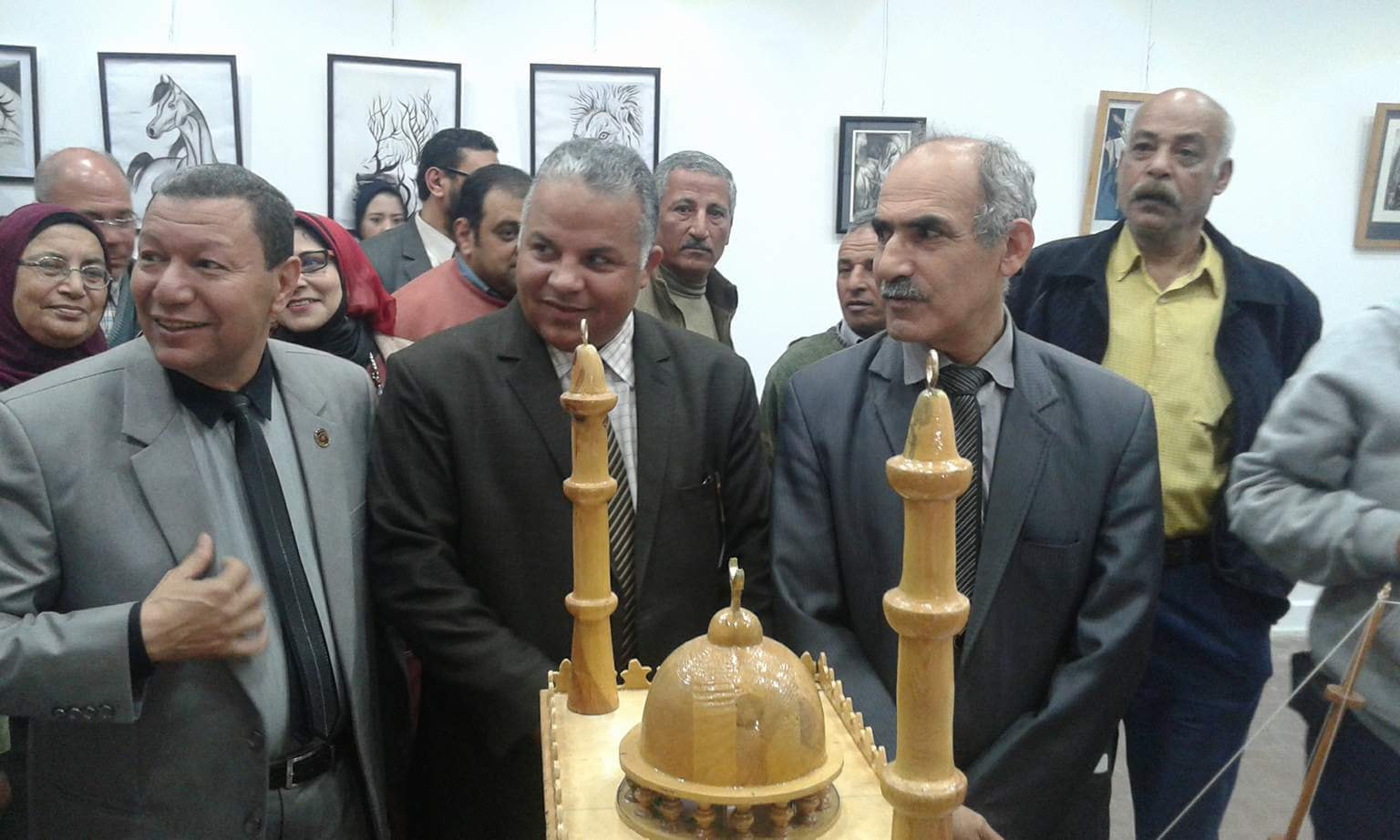 ”اطياف فنية ” معرض الفن التشكيلى بقصر ثقافة دمياط