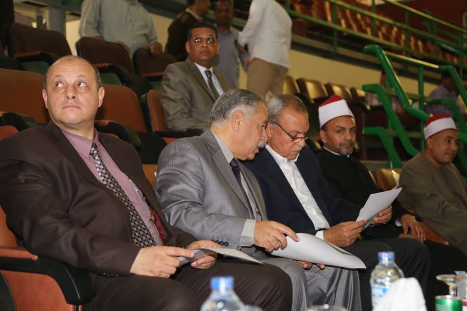 محافظ قنا يشهد قرعة وزارة الداخلية لأداء فريضة الحج