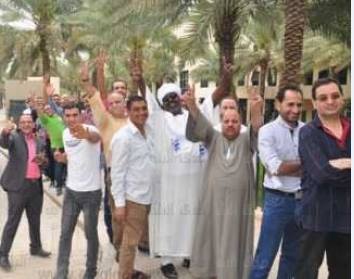 إقبال كبير للجالية المصرية بالسعودية في أول أيام التصويت