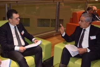 وزير التجارة والصناعة يبحث مع نظيره الرومانى تنمية العلاقات التجارية والاستثمارية المشتركة بين البلدين
