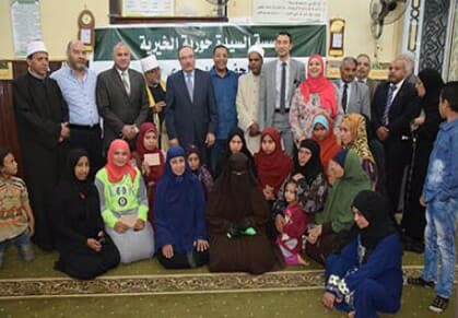 محافظ بني سويف يشهد احتفالية توزيع مساعدات زواج لـ 26 فتاة من الأيتام