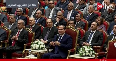 السيسى يؤكد أن الدولة لا تدخر أى جهد فى سبيل النهوض بالبحث العلمى والابتكار