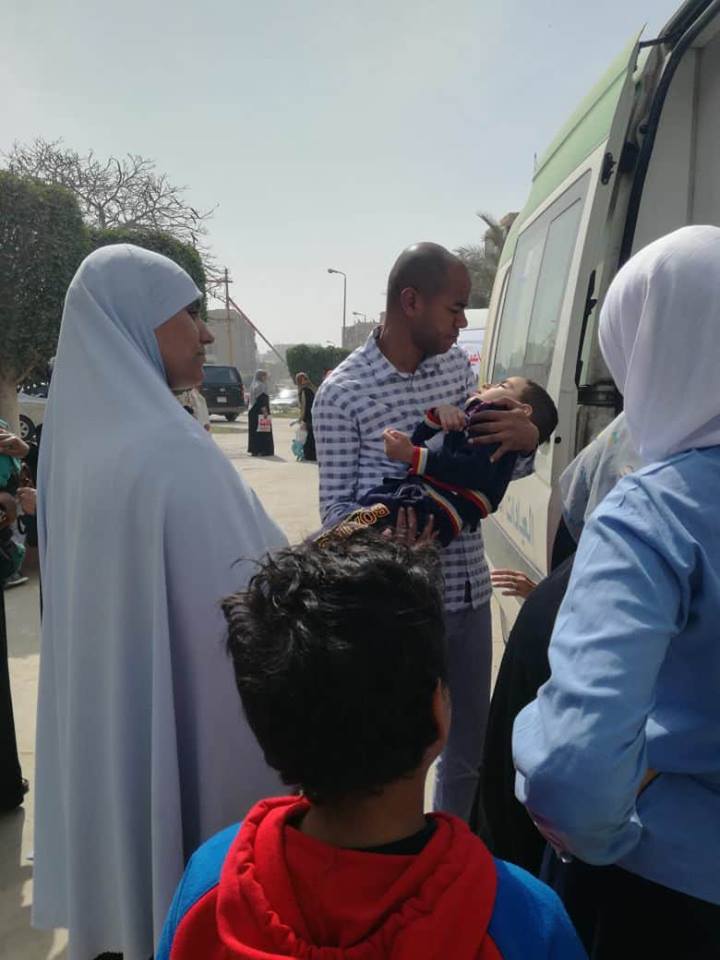 الصحة : تقديم خدمات طبية ل 2914 مواطن من ذوى الاحتياجات الخاصة بقافلة ب 15 مايو مجانًا