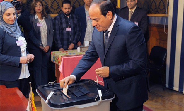 الرئيس السيسي يدلي بصوته في الانتخابات الرئاسية