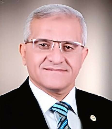 ”ابو المجد ” يوجه إلي تسهيل المشاركة بالانتخابات الرئاسية لمنسوبي جامعة المنيا