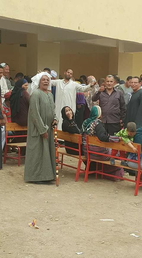 إستمرار توافد الناخبين في اليوم الثالث بقرية أم الساس بمركز بني مزار