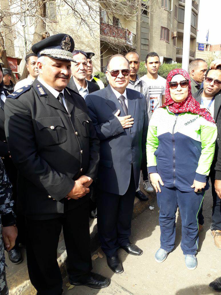 أمن الجيزة يتفقد اللجان الأنتخابية ويقوم بتأمينها